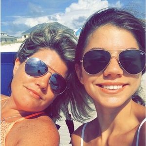 Meet your Posher, Jodi